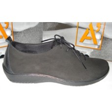 Arcopedico 6923FRAN μαύρο χρώμα..